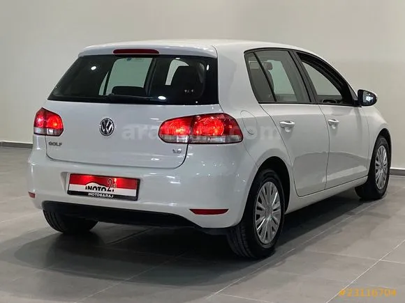 Volkswagen Golf 1.6 Trendline Image 2